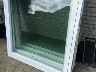 Plastikvindue topstyret