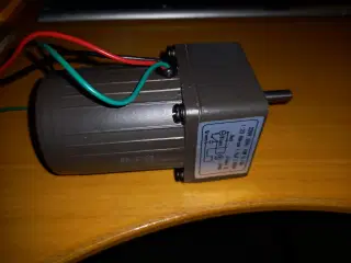 Gearmotor