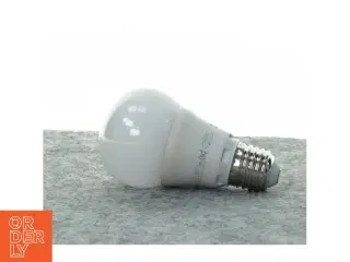 Led pære fra Ikea (str. 6 komma 3 w)