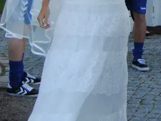 Smuk og anderledes brudekjole