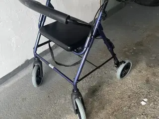Rollator med sæde