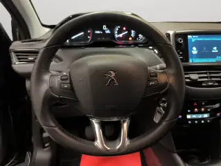 Peugeot 208 1,5 BlueHDi 100 Envy