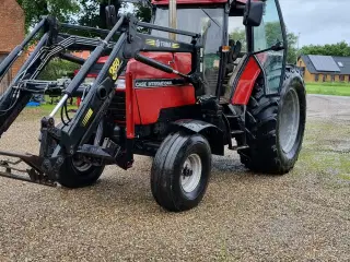 Case 5140 traktor
