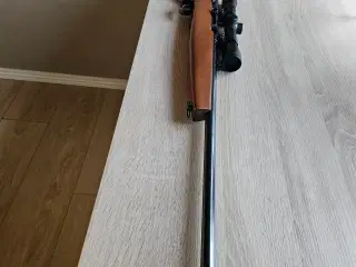 Krico 22lr. Halvautomatisk