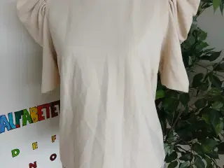 Top. Pieces. Medium/38