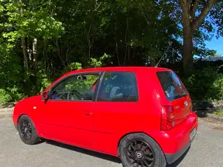 Fin lille vw Lupo nys…