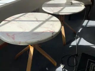 Runde borde med marmor plade
