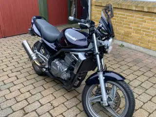 Kawasaki Er5