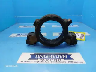 New Holland LB110 Beslag 9968009