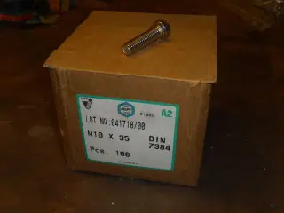 Rustfri unbrakoskruer DIN 7984