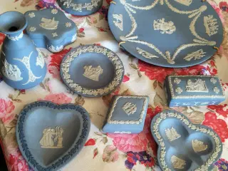 Wedgwood jasperware