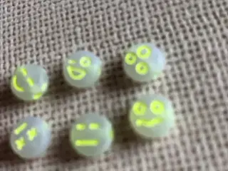Nye perler selvlysende 