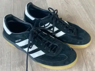 Adidas Handball Spezial sko, str. 43,5