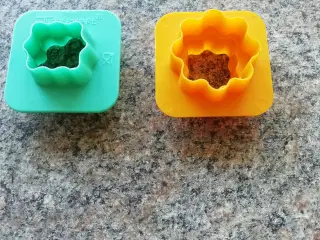 udstiksforme, Tupperware