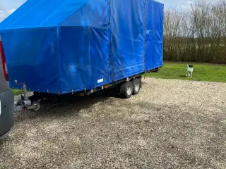 Auto trailer 