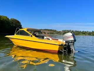 NY PRIS Speedbåd-  40hk m. Powertrim + trailer 