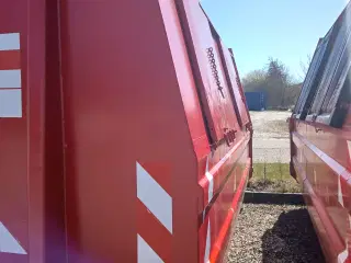Container
