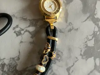 Armbåndsur.Christina sælges 