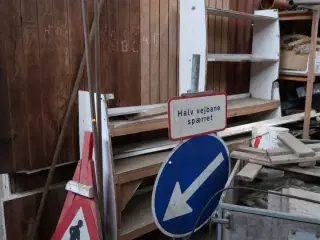 Div. Skilte samt reoler