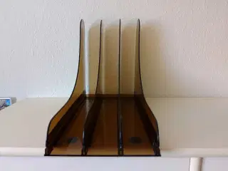 LP holder i røgfarvet akryl