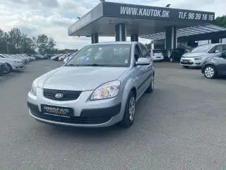Kia Rio 1,4 Motion 97HK 5d