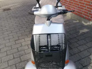 El scooter 4 hjulet, Benmal med Luksus sæde 