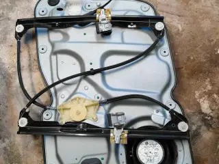Original rudehejs venstre fordør VW TOURAN 1T/1T2