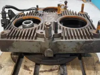 Liebherr R974B Transmission 9888872
