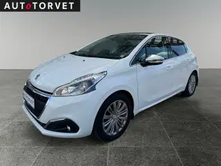 Peugeot 208 1,2 PureTech 82 Selection Sky