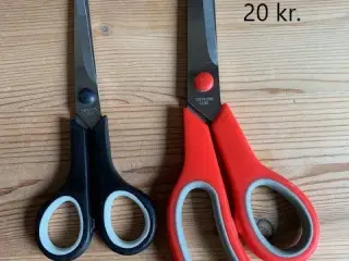 Krus - sakse - brødserviet - skål - glas