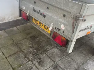 Trailer