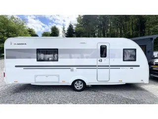 2017 - Adria Adora 613 UT Queensbed-Gulvtemp.-Endebad-Mover-Telt