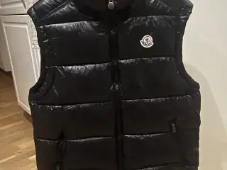 Helt ny Moncler vest