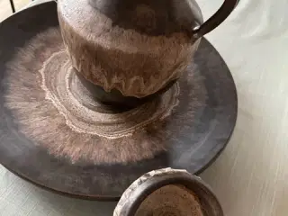 Keramik, bordfad,   Judi Kunst,