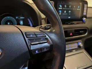 Hyundai Kona 64 EV Premium