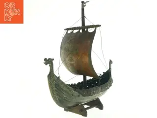 Vikingeskib model fra Designet Af Edvard Ågård (str. 42 x 37 cm)