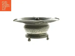 Gammel metal lysestage (str. 23 cm)