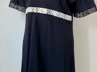 Margot Weinreich Mikkelsen, kjole m hjerter, XL