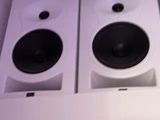 Kali Audio LP-6 White Højtaler / Monitor