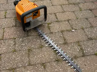 Benzin hækkeklipper 