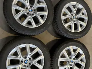 Alufælge BMW med Pirreli vinterdæk 