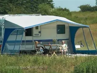 Isabella Sun Blue  1125  Isabella Sun Blue 1125 årg. 2007 uden stænger - kan bruge stænger fra alm.telt  3490.00 kr