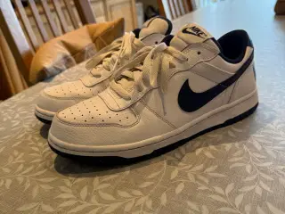 Nike Big Low