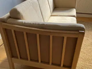 Sofa i ubehandlet bøg