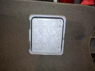   Servics Klappe