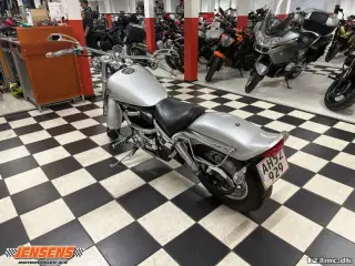 Suzuki VZ 800 Marauder