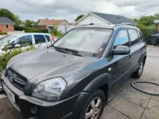 Hyundai Tuscon