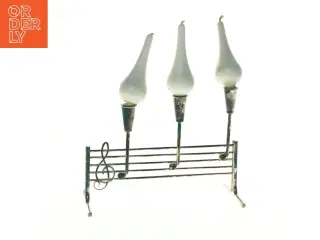 Dekorativ lysestage med musiknode design (str. 17 x 8 cm)