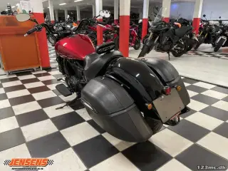 Yamaha XVS 1300 A