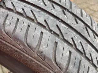 Sommerdæk på fælg passer til Skoda fabia